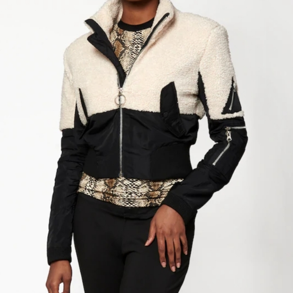 Cropped sherpa jacket La La Anthony collection